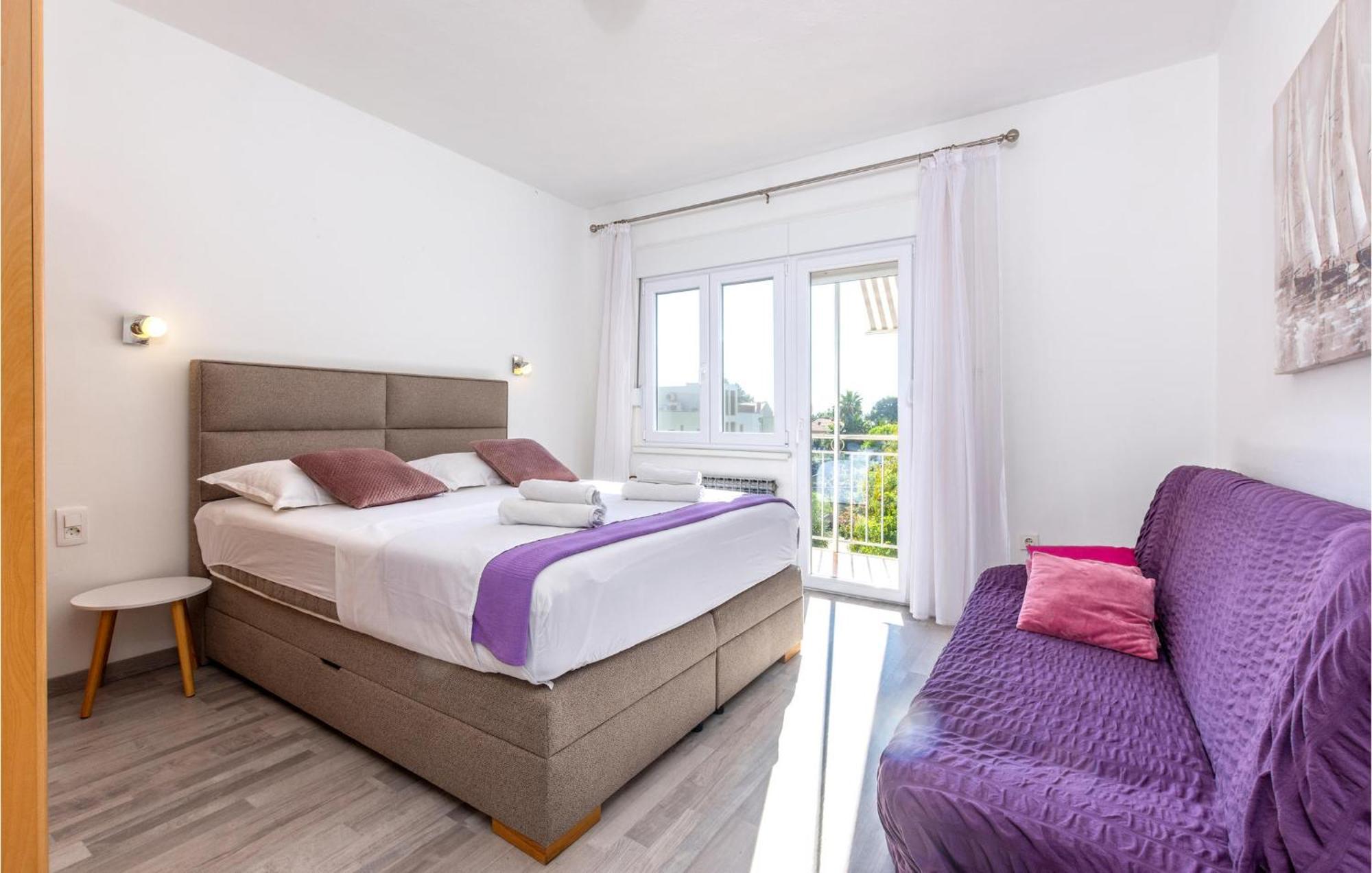 Stunning Apartment In Kastel Stari With Wifi Kaštela المظهر الخارجي الصورة