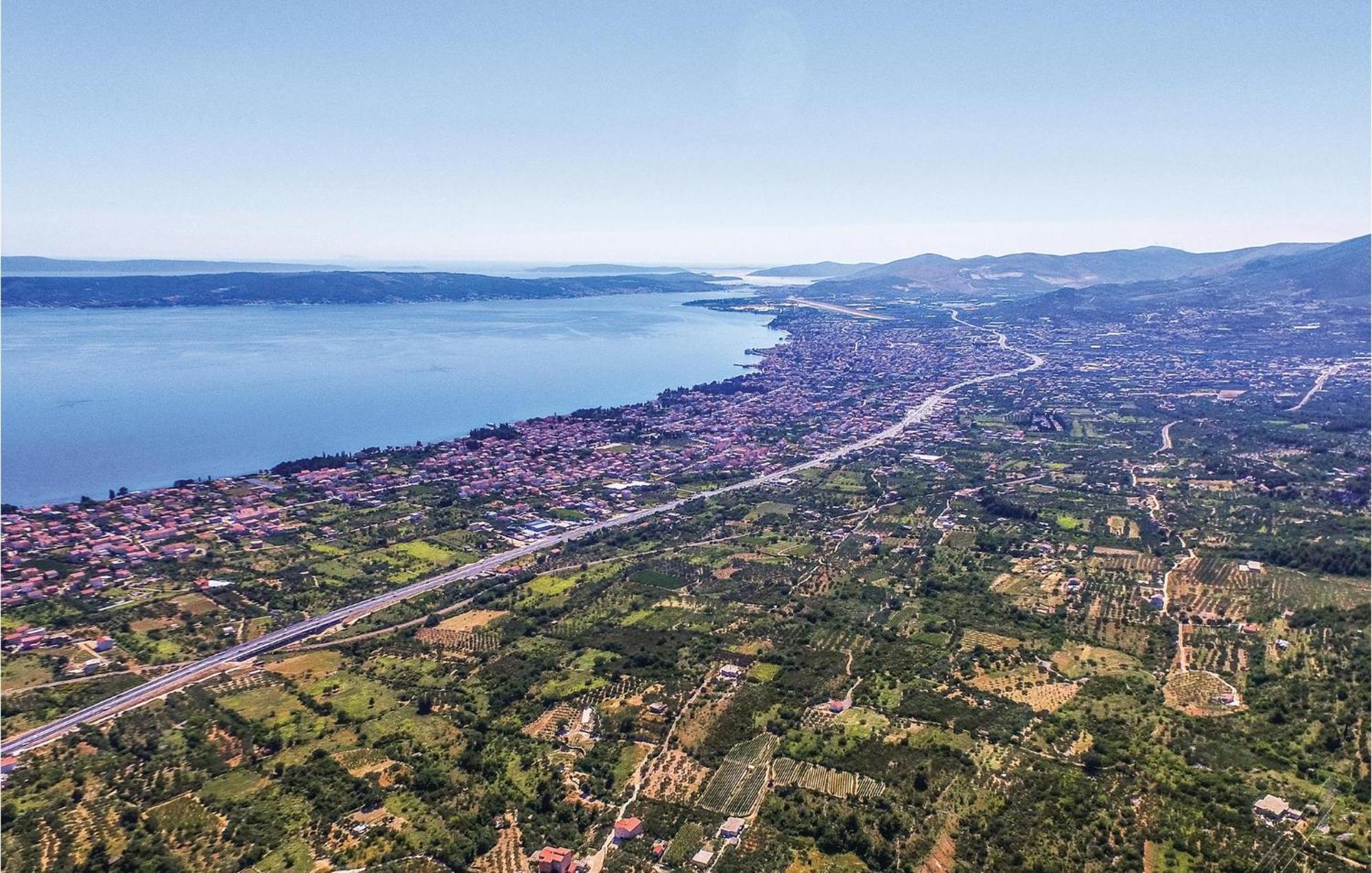 Stunning Apartment In Kastel Stari With Wifi Kaštela المظهر الخارجي الصورة
